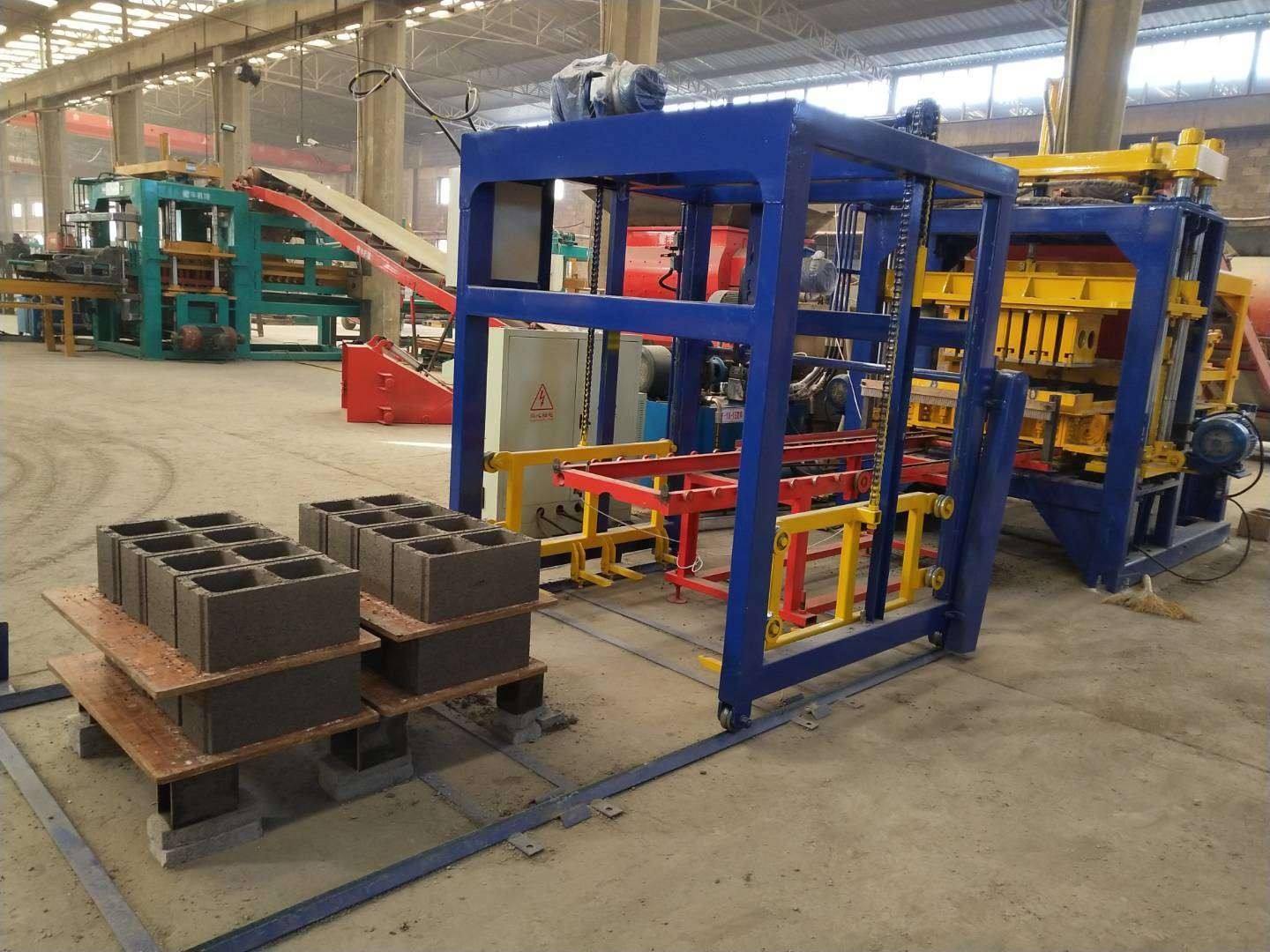 建筑垃圾制磚機和建筑垃圾處理設備解決方案